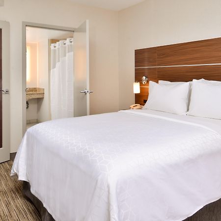 Holiday Inn Express & Suites Buffalo Downtown By Ihg Екстер'єр фото