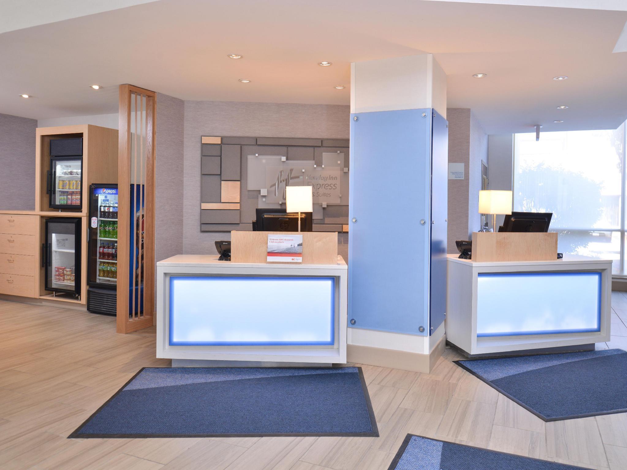 Holiday Inn Express & Suites Buffalo Downtown By Ihg Екстер'єр фото
