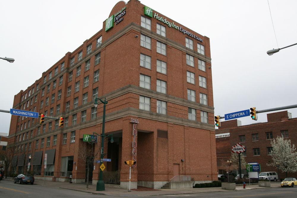 Holiday Inn Express & Suites Buffalo Downtown, An Ihg Hotel Екстер'єр фото