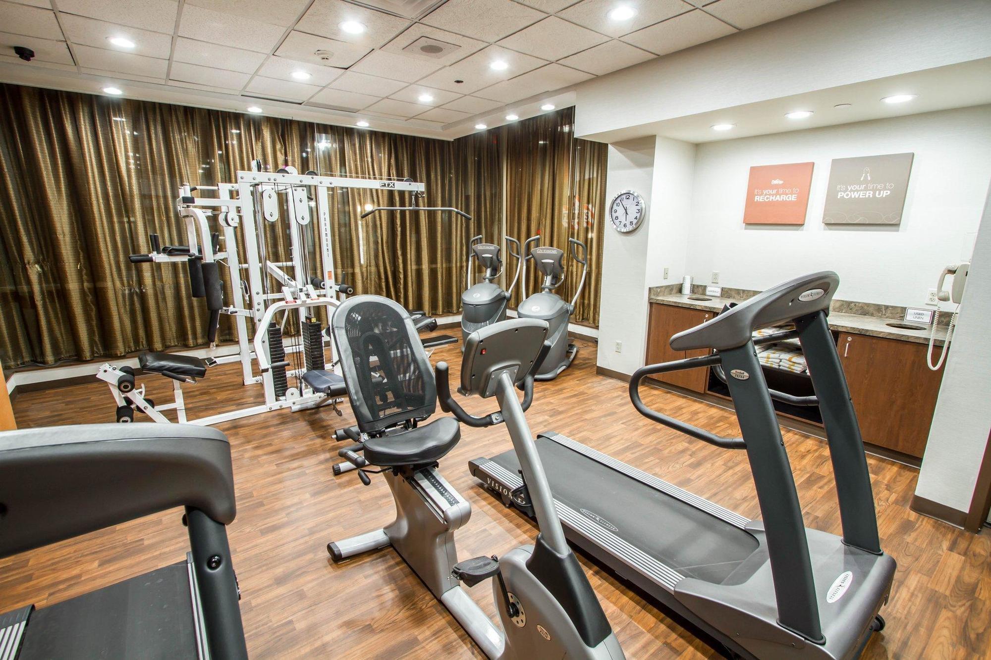 Holiday Inn Express & Suites Buffalo Downtown By Ihg Екстер'єр фото