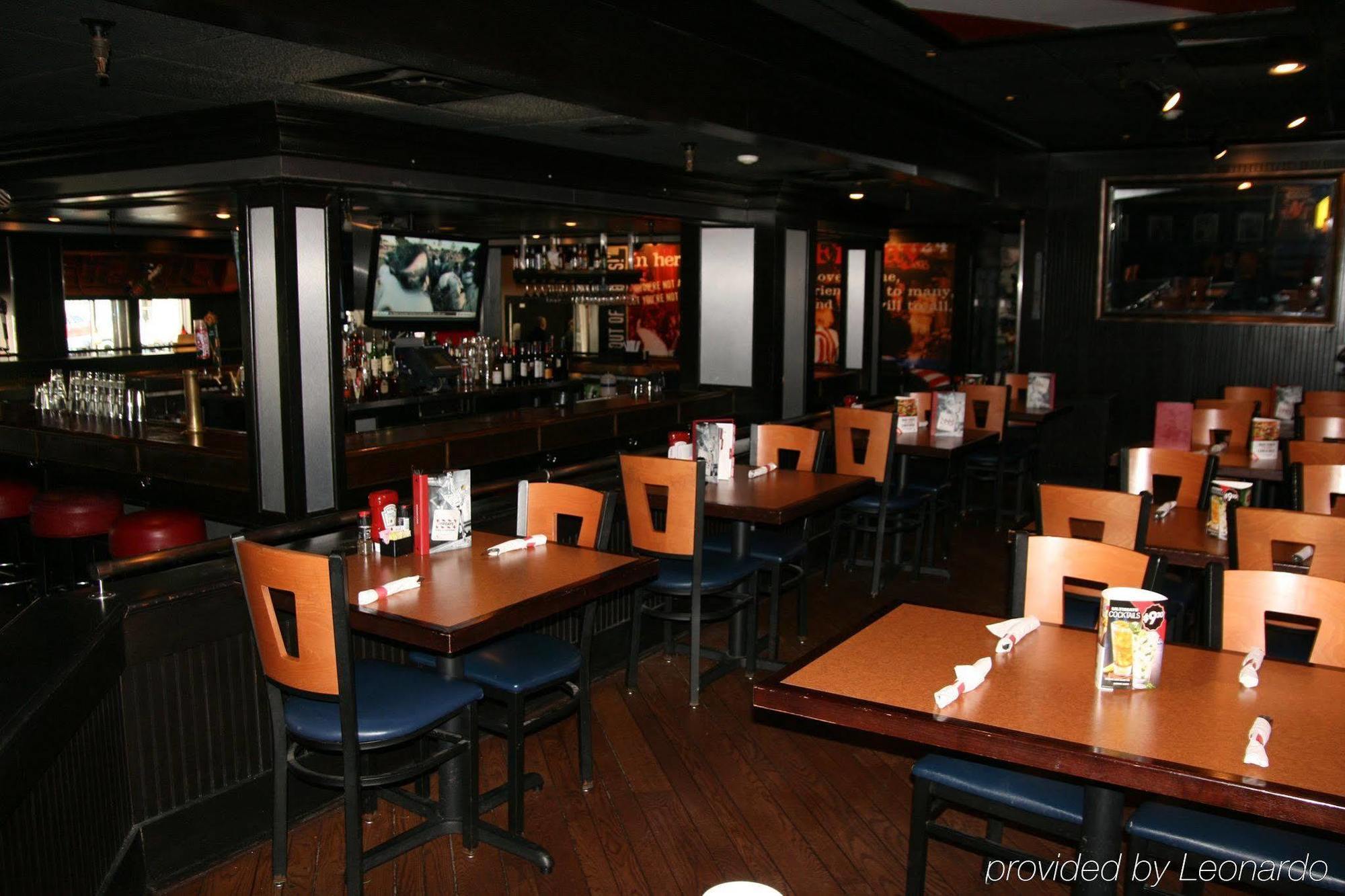 Holiday Inn Express & Suites Buffalo Downtown By Ihg Екстер'єр фото
