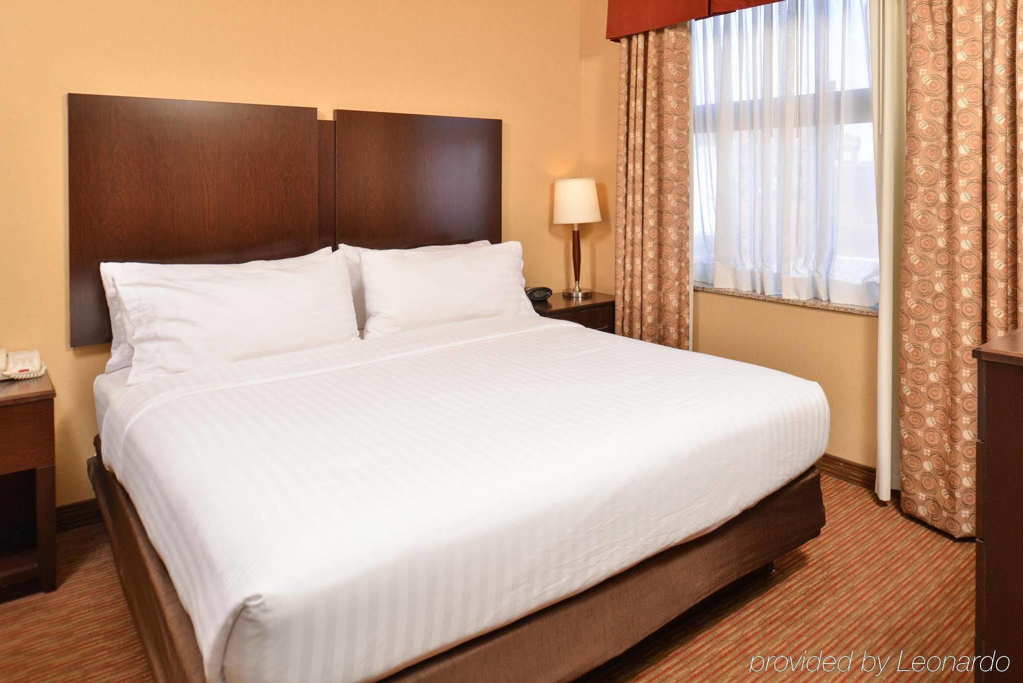 Holiday Inn Express & Suites Buffalo Downtown By Ihg Екстер'єр фото