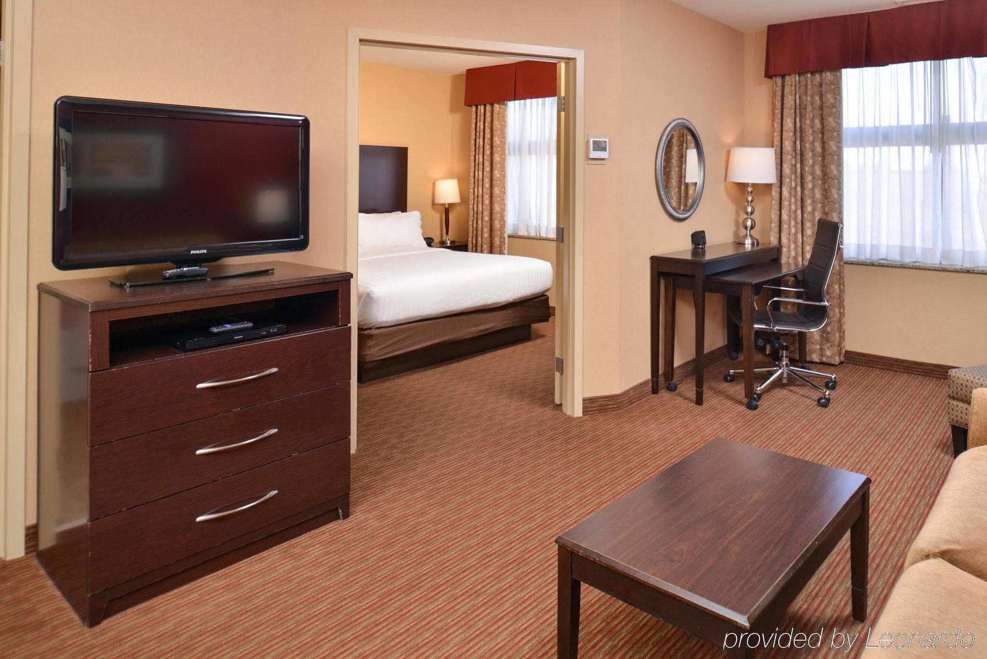 Holiday Inn Express & Suites Buffalo Downtown By Ihg Екстер'єр фото
