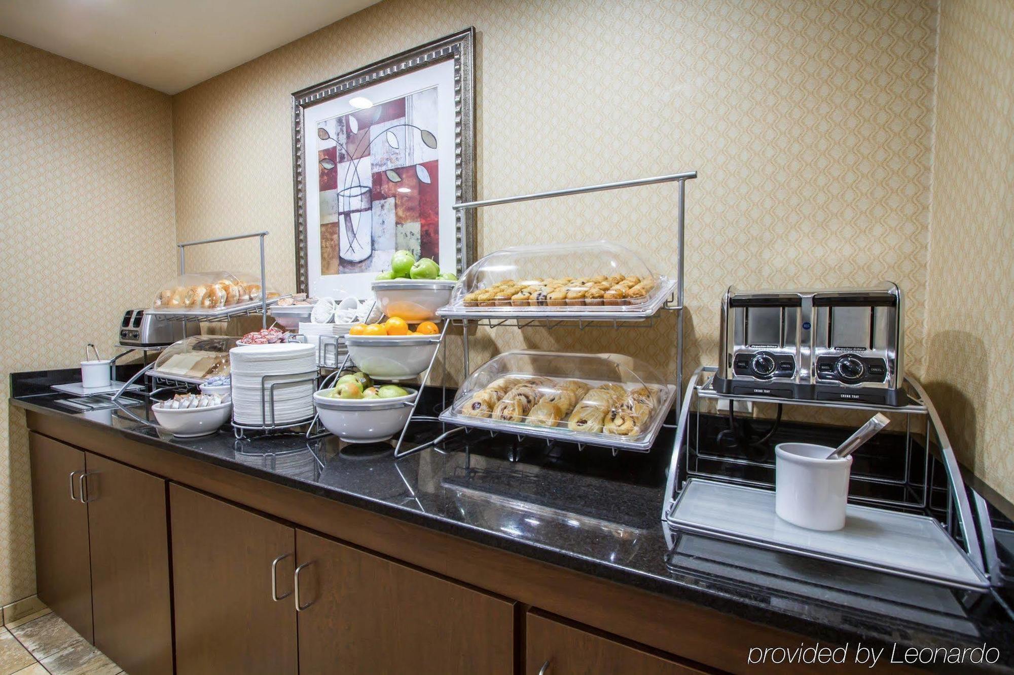 Holiday Inn Express & Suites Buffalo Downtown By Ihg Екстер'єр фото