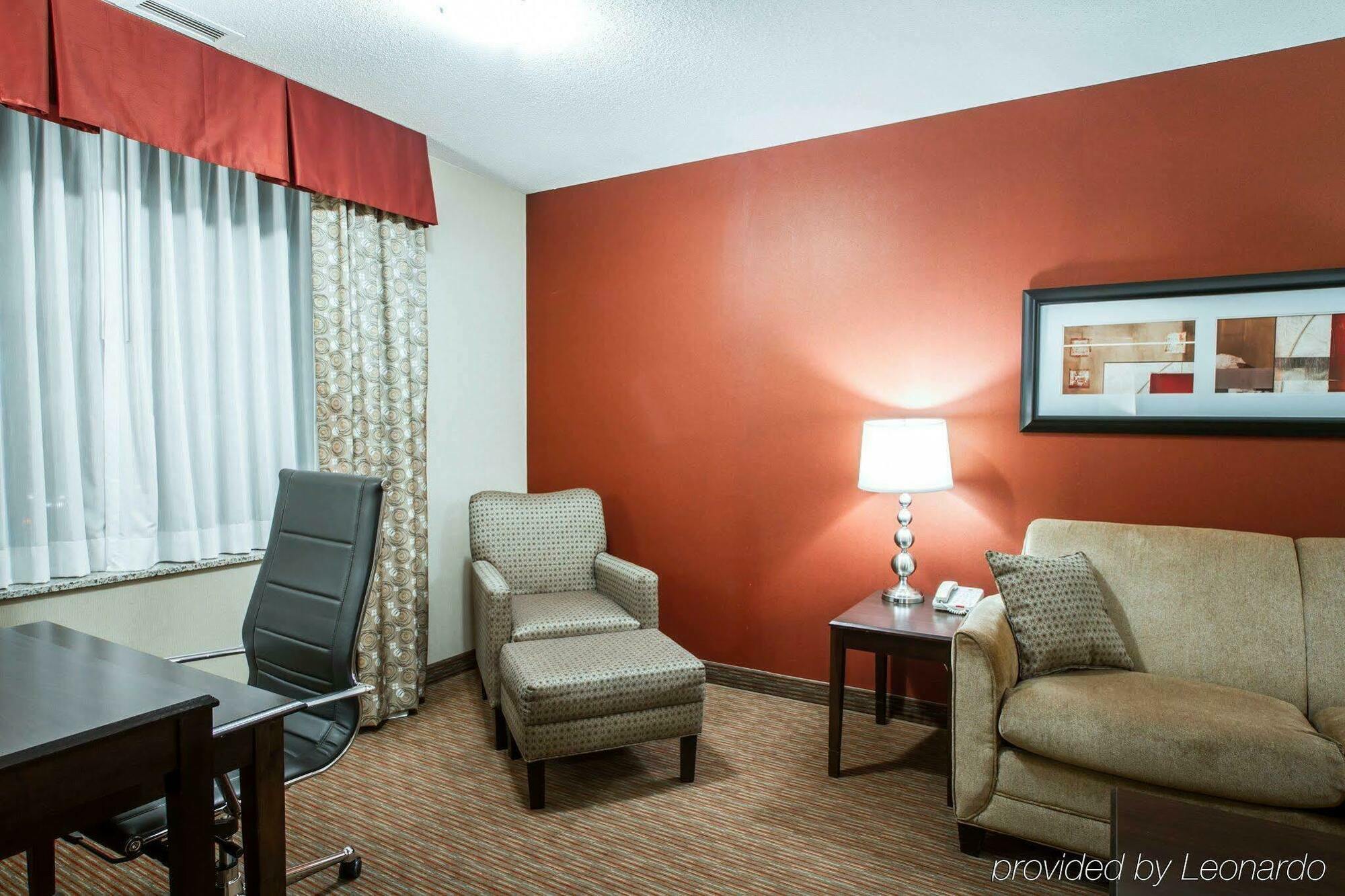Holiday Inn Express & Suites Buffalo Downtown By Ihg Екстер'єр фото